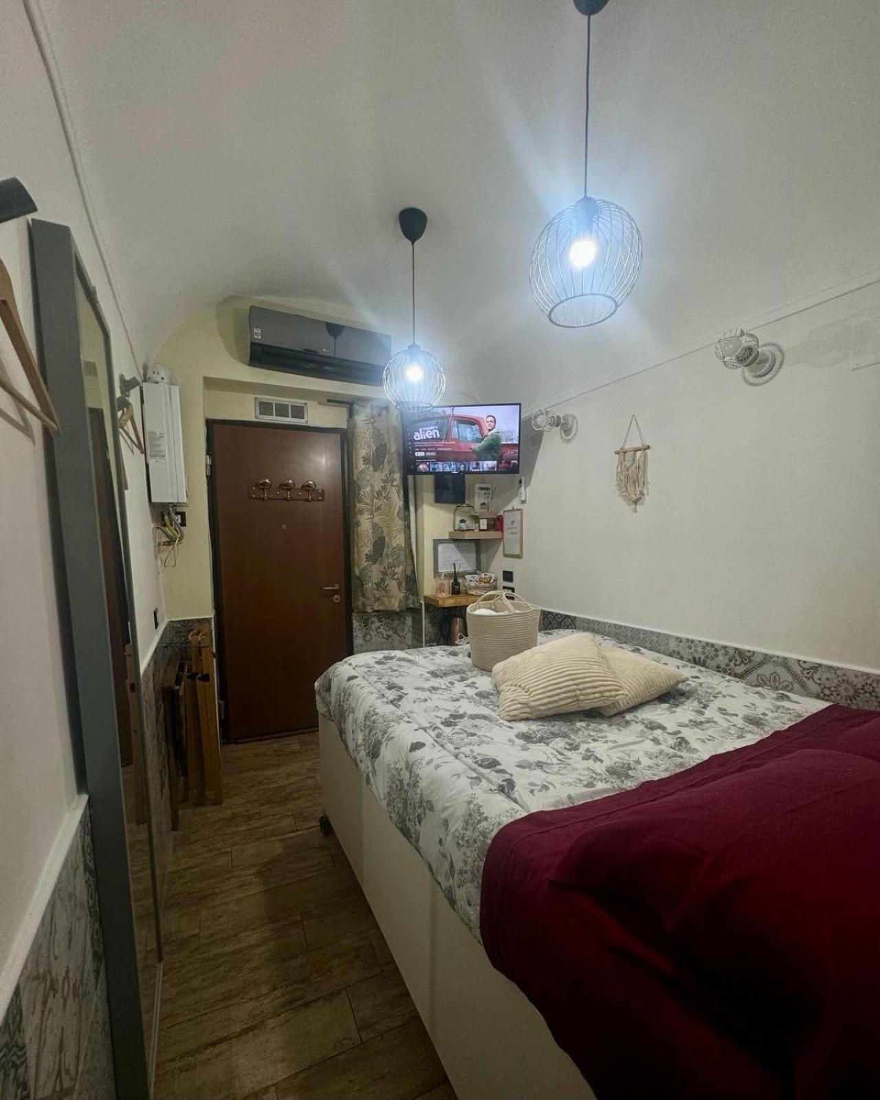 ナポリ Casina Via Foria Bed & Breakfast エクステリア 写真